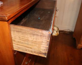 Federal Style Fruitwood Four Drawer Chest of Drawers