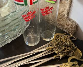 I miss Old Spaghetti Factory!!