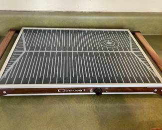 Vintage Cornwall Electric Warming Tray