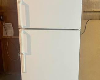 Refrigerator/Freezer