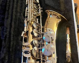 Bundy Saxophone