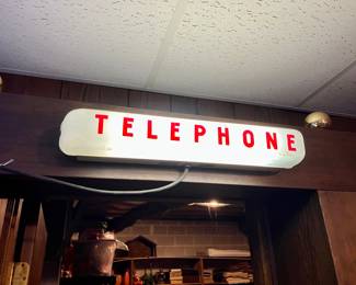 Vintage telephone booth lamp