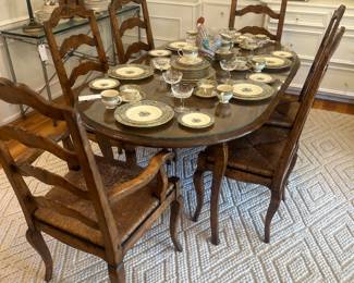 Guy Chaddock French table and rush seat chairs (2 armchair, 4 without)