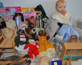 Dolls & Toys