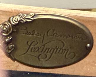 Skirted Dressing Table w/mirror