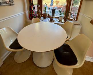 Saarinen style tulip table and four chairs