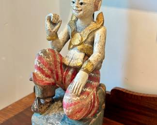 Thai figurine 