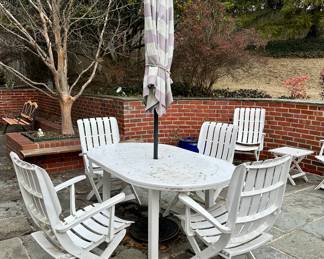 Outdoor dining set