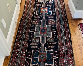 Karaje Heriz (2’10” x 8’9”) 