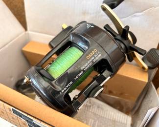 Fishing reel