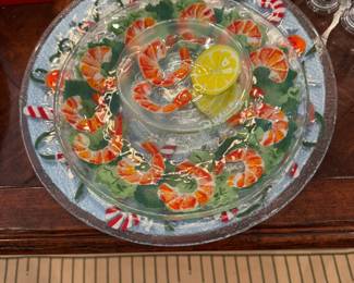 Love this shrimp cocktail platter with a matching sauce dish. Too cute!