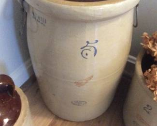 5 Gallon Red Wing Crock with Top