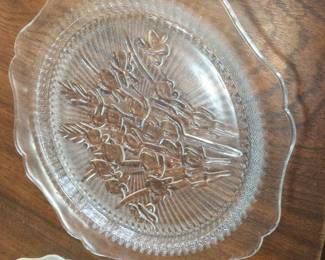 Jeannette Iris Clear Dinner Plate