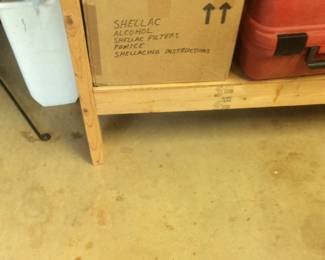 Shellac wood finishing kit