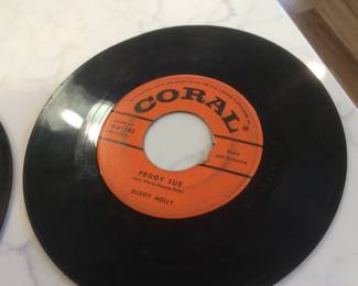 Buddy Holly PEGGY SUE 45s