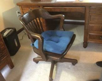 Captains Swivel Chair