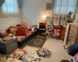 Looking into the Guest room