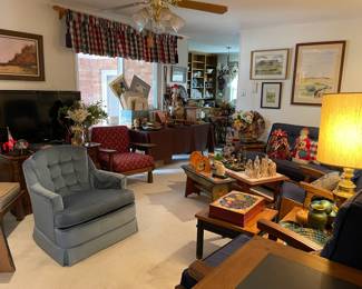 Looking into the Den