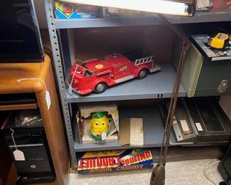 Vintage mid-century desk lamp