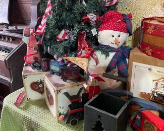 Lighted Christmas Tree, Tole painted blocks