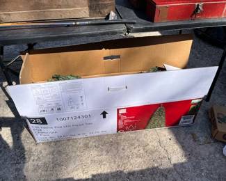 7.5' lighted LED Christmas Tree