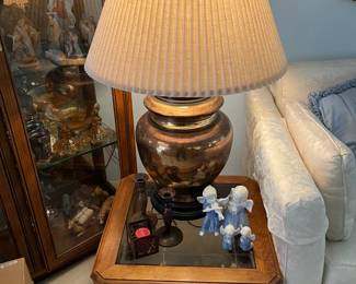 Vintage accent table with glass insert, vintage ginger jar style lamp with original shade, ceramic angels