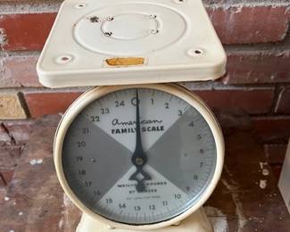 Vintage Scale