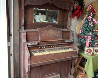 Wonderful Antique ESTEY Organ, can be found in the garage. The Estey Organ Company was an organ manufacturer based in Brattleboro, Vermont, founded in 1852 by Jacob Estey. At its peak, the company was one of the world's largest organ manufacturers, employed about 700 people, and sold its high-quality items as far away as Africa, Great Britain, Australia, and New Zealand. Estey built around 500,000 to 520,000 pump organs between 1846 and 1955.