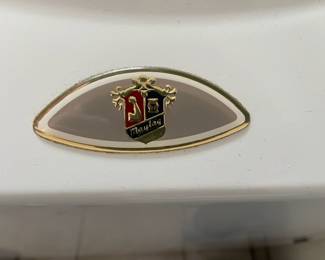 Maytag emblem 