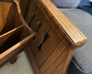The side view of the Ranch Oak Sofa details
