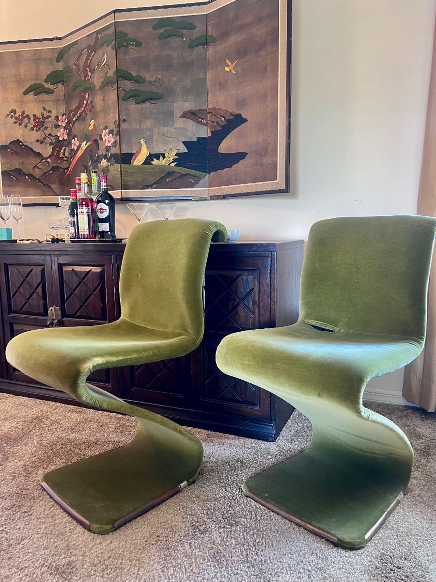Green velvet MCM made in Italy