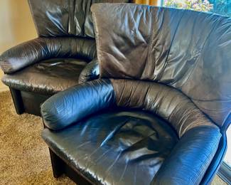 LEV & LEV ITALIA 1970'S Leather Bucket Chairs