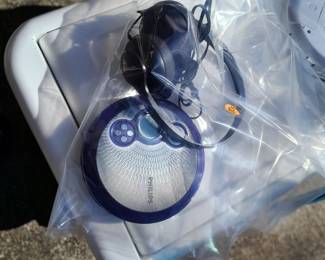 $12 00 RETRO Walkman