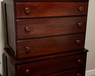 Solid wood chest of drawers