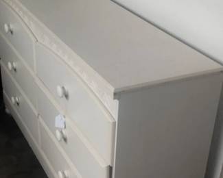 Ashley Cottage Retreat Collection 6 drawer Dresser 