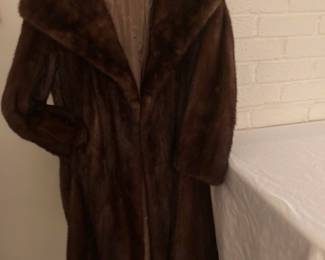 Mink is very pliable I would say it would work for a size 6 to 10.