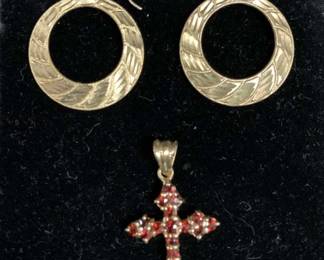 CT140VEarrings And Cross