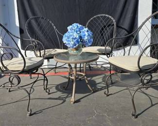 CT102Patio seating