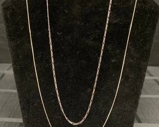 CT151VTwo Silver Chains