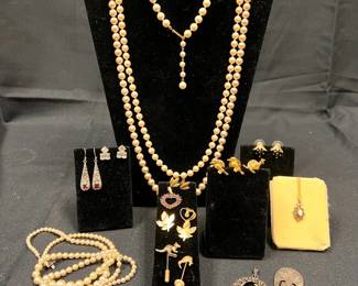 CT136VVintage Pearls, Pins And Sterling