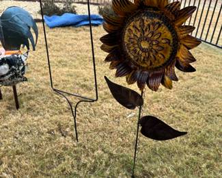 Metal Yard Decor