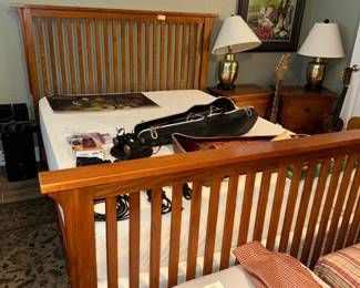 Handmade Queen Size Oak Bed