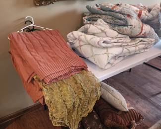 Clothing & bedding