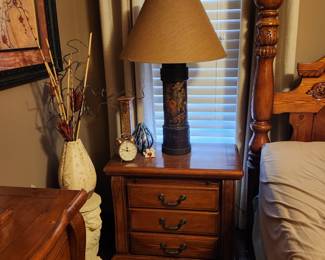 Night stand matching lamp to other in bedroom, lamp, pedestal & decor - plus ornate stand with decor