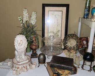 Even More Decor!
