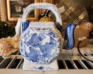 Teapot