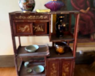 inlaid entertainment cab