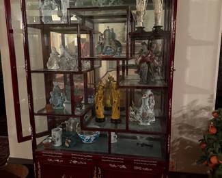 Large inlaid curio