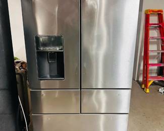 Whirlpool French Door Refrigerator. Retails $2998