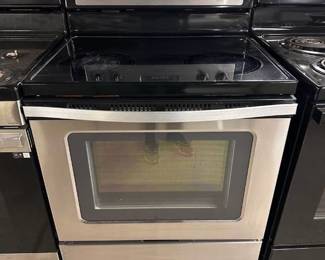 Whirlpool Electric Glass top 30" Range